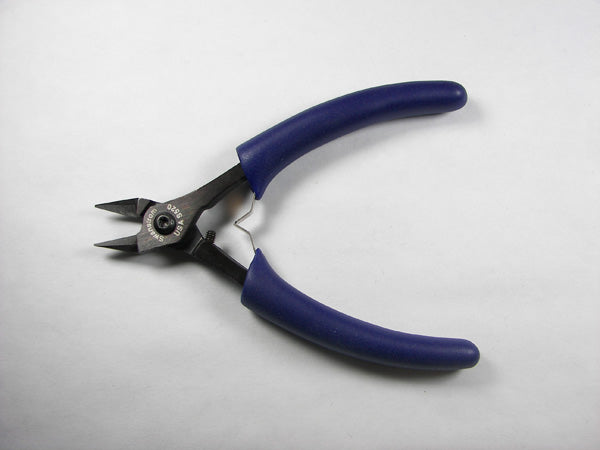 Swanstrom S520 ESD-Safe Tapered Slim Head Flush Cutter with Cushion Grip Handle, 5-13/16"